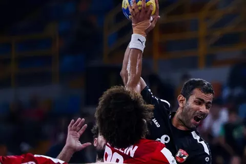 حلم التأهل للنهائي.. الأهلي يتحدى برشلونة في بطولة العالم لليد